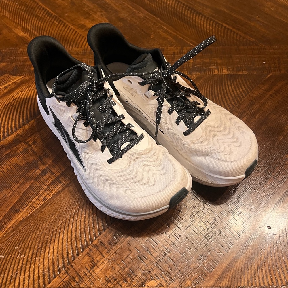 Ladies Altra Torin 7